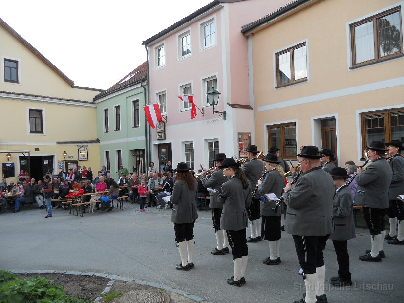 2014_04_30 Maibaumaufstellen (11)